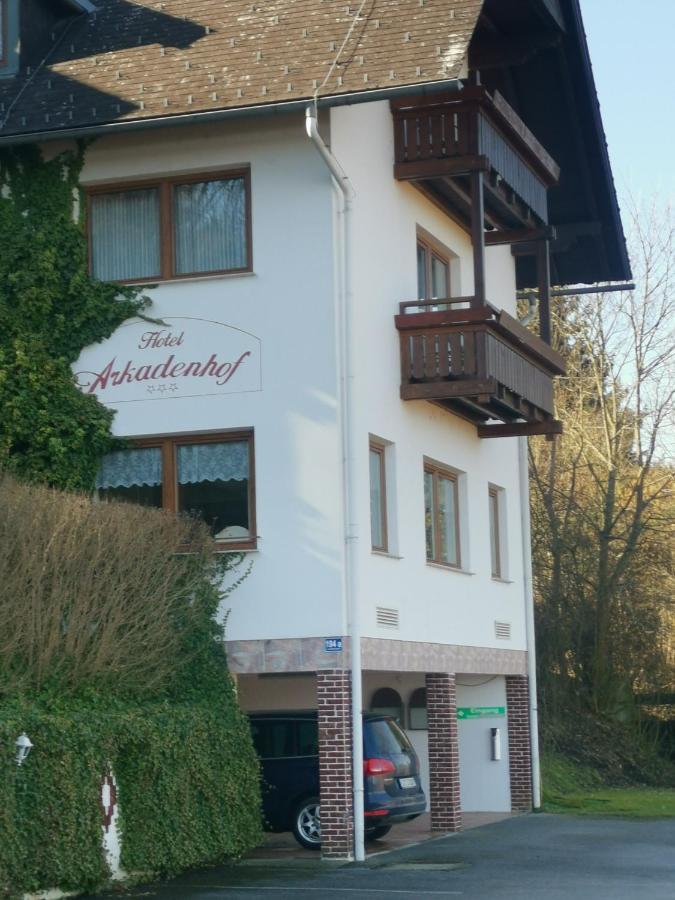 Pension Arkadenhof Лойперсдорф бай Фюрстенфелд Екстериор снимка